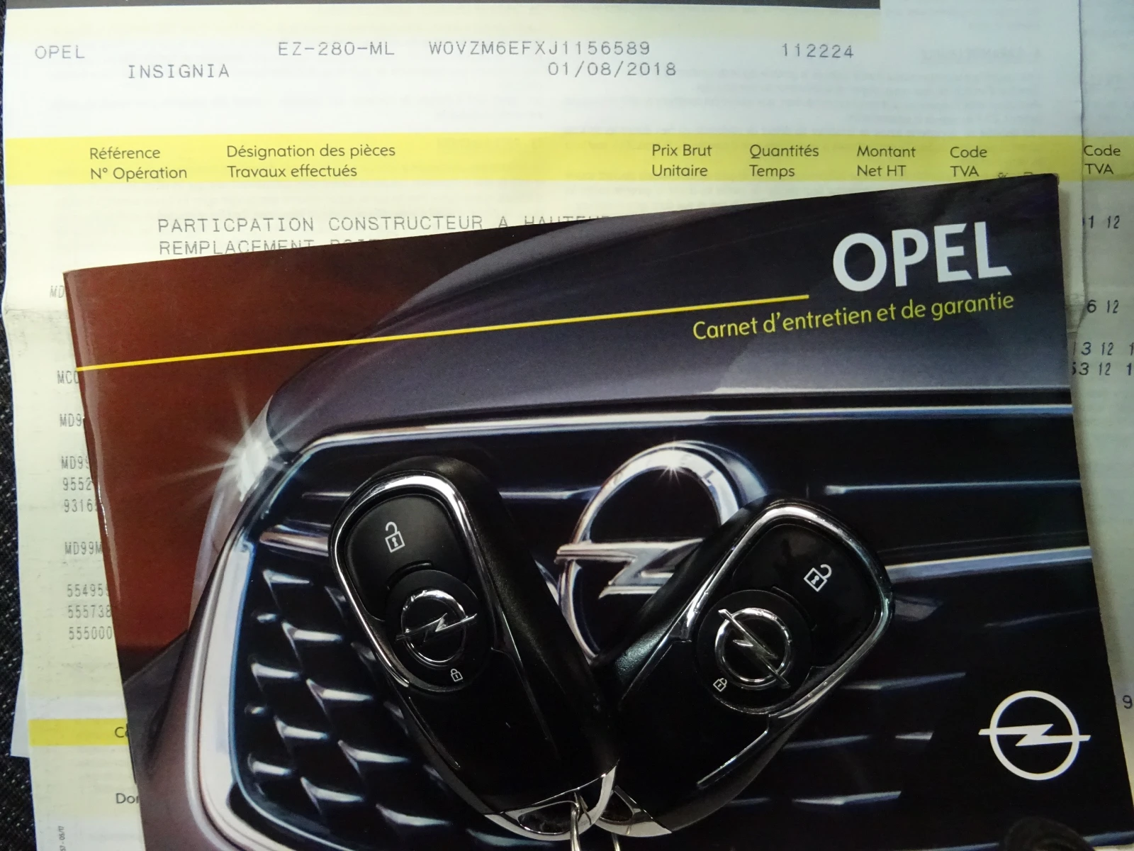 Opel Insignia Grand Sport 1.6CDTI 136, снимка 17 - Автомобили и джипове - 56119748