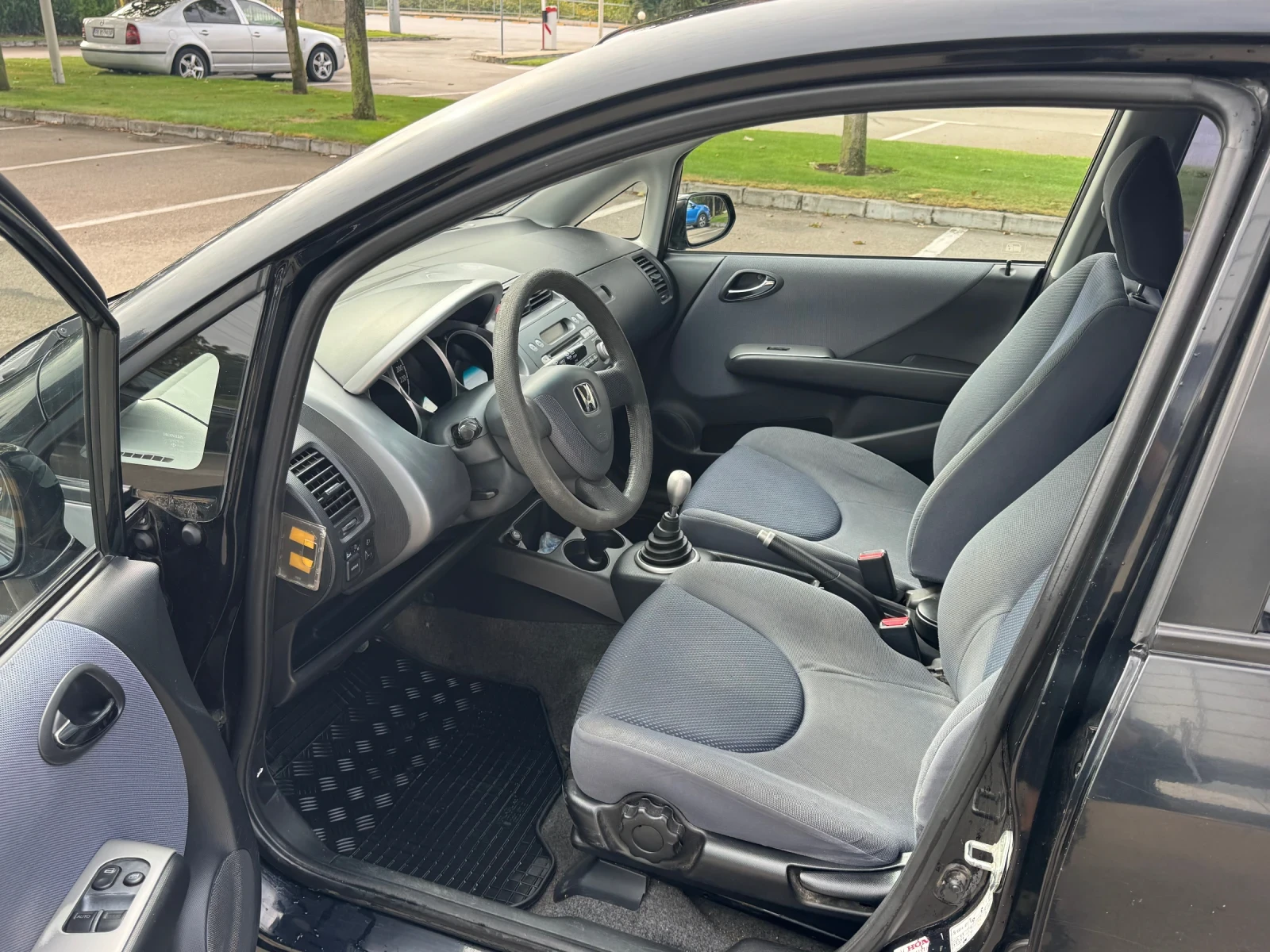 Honda Jazz, снимка 7 - Автомобили и джипове - 56244658