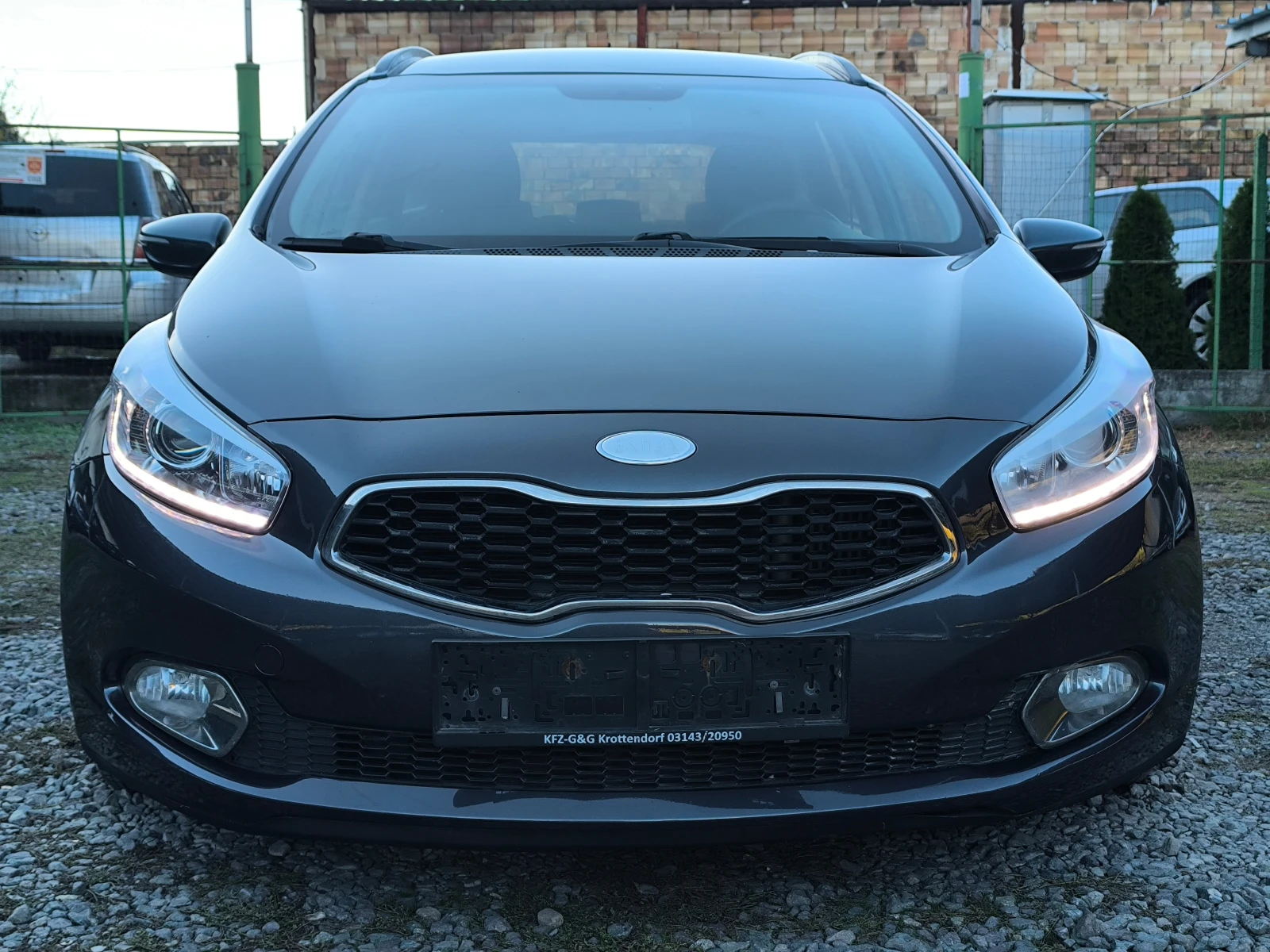 Kia Ceed -FACE LIFT-1.6CRDI-128��-6 ��������-�����������- | Mobile.bg � ����������� 8