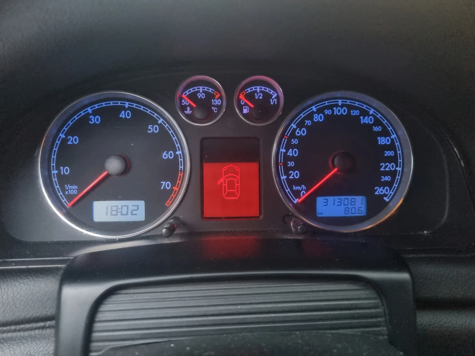 VW Passat, снимка 8 - Автомобили и джипове - 56646472