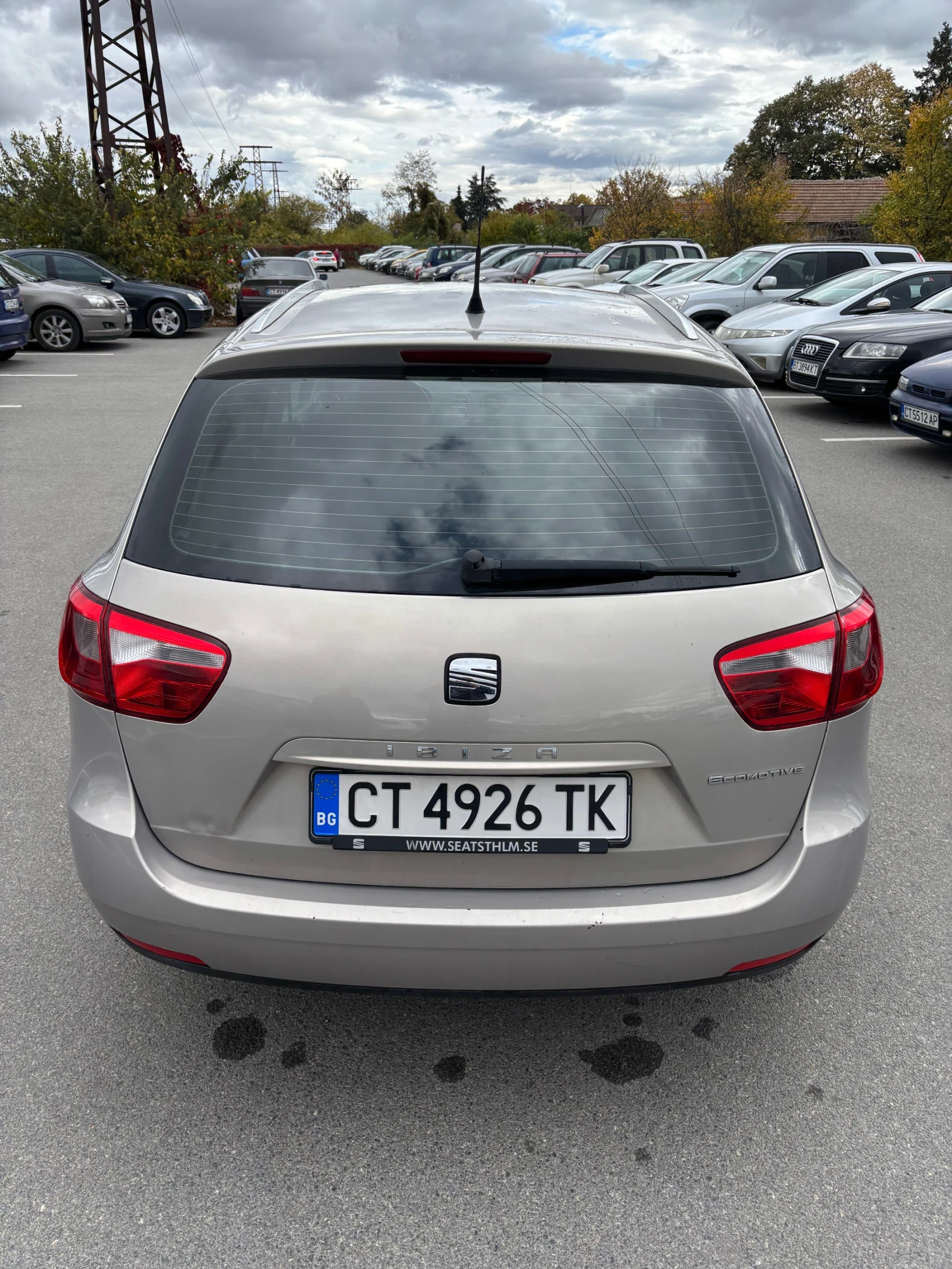 Seat Ibiza ST 6J, снимка 4 - Автомобили и джипове - 56727132