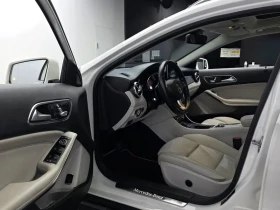 Mercedes-Benz GLA 200 Premium, снимка 10