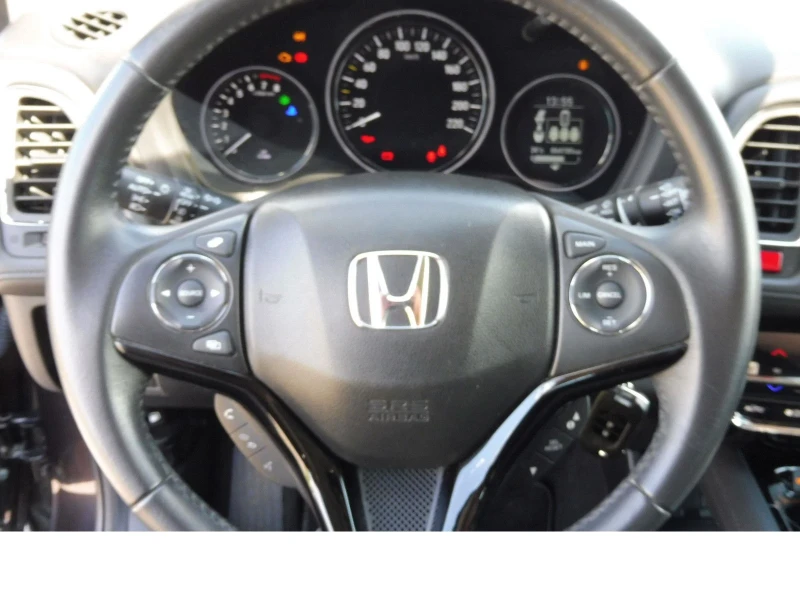 Honda Hr-v 1.8т, снимка 3 - Автомобили и джипове - 47471374