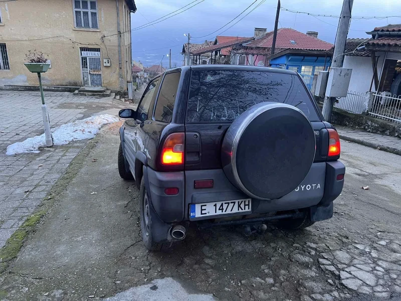 Toyota Rav4, снимка 8 - Автомобили и джипове - 48868206