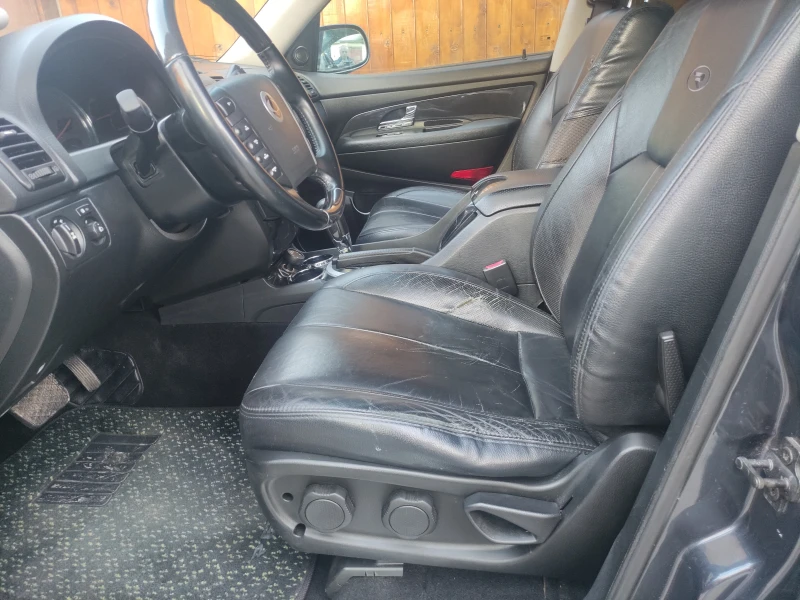 SsangYong Rexton, снимка 11 - Автомобили и джипове - 52282654