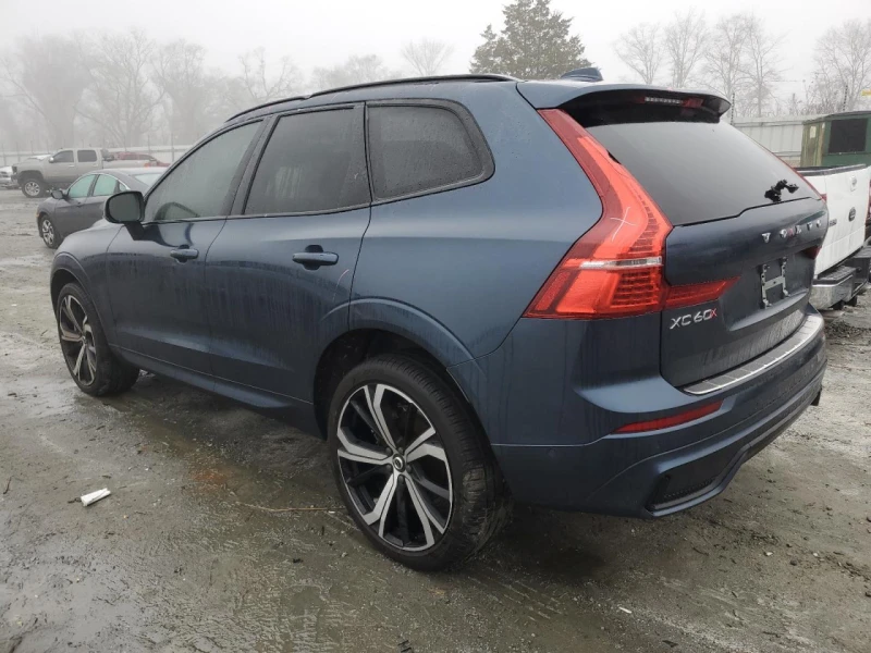 Volvo XC60 B5 AWD Ultimate Dark Theme, снимка 4 - Автомобили и джипове - 49229120