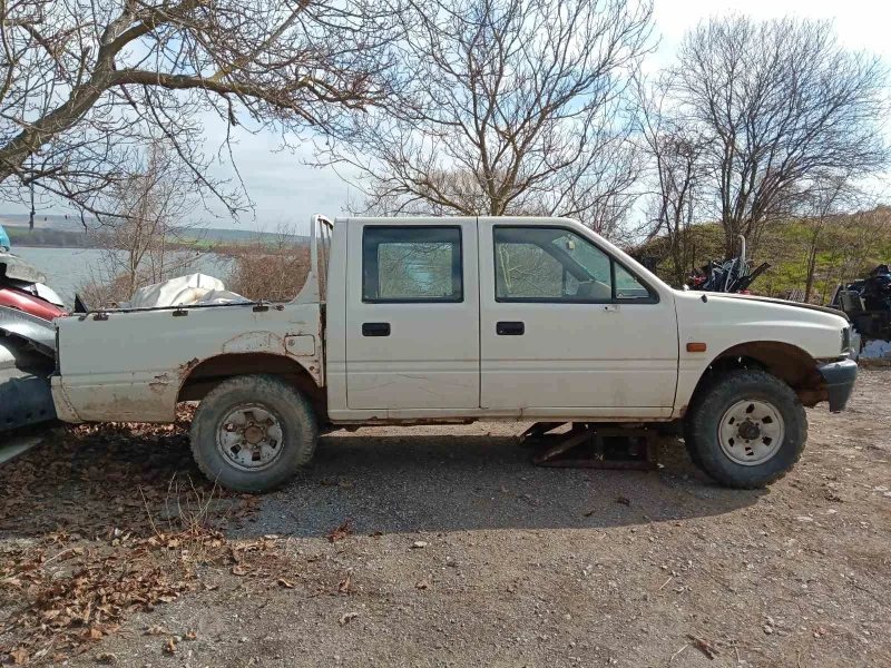 Opel Campo Пикап 4 врати, снимка 1 - Автомобили и джипове - 49611408