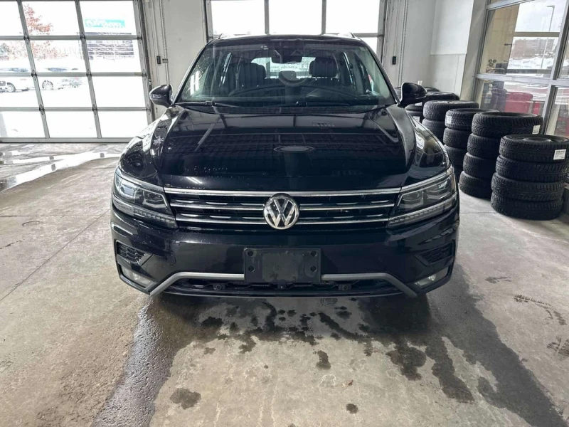 VW Tiguan * Highline * CARFAX * ЦЕНА ДО БГ, снимка 2 - Автомобили и джипове - 53584534