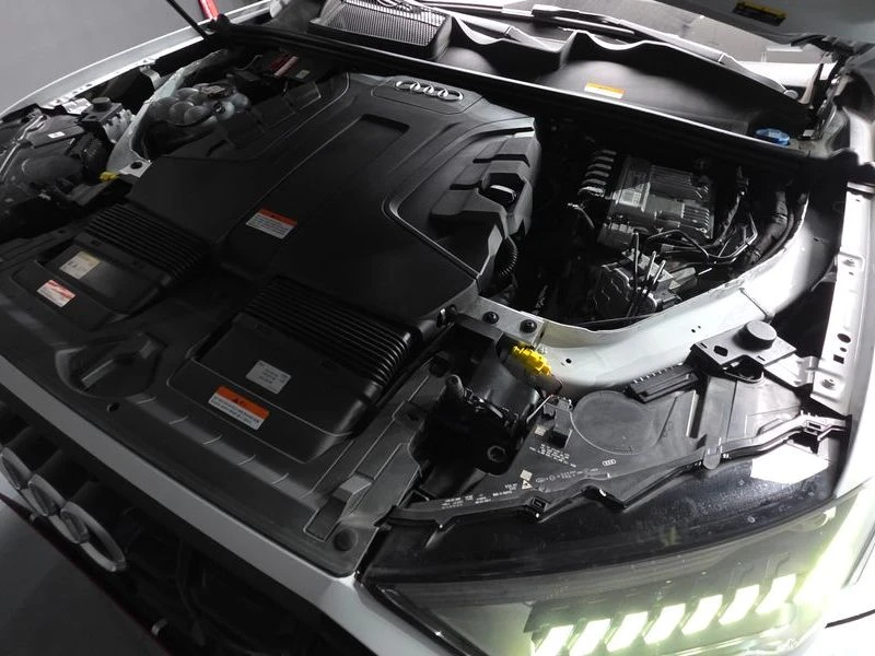 Audi Q7 3.0 DPX Automatic, снимка 6 - Автомобили и джипове - 55960644