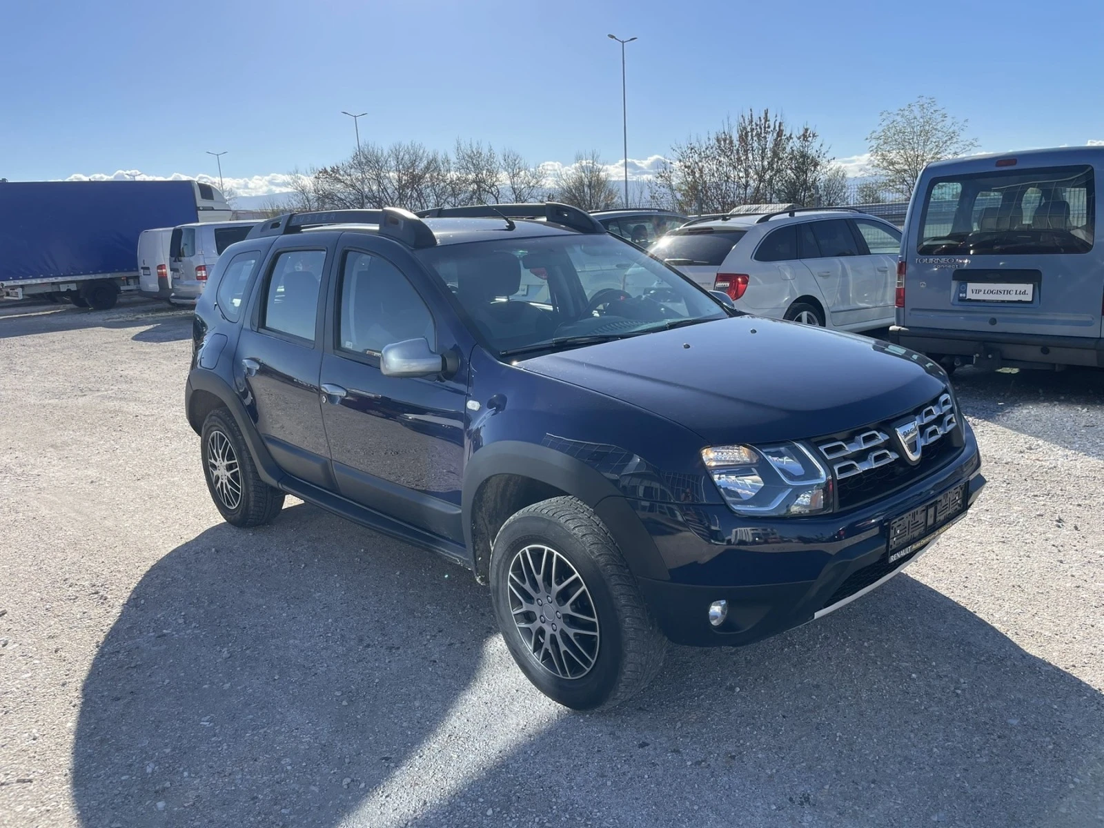 Dacia Duster 1.6i CONSTRUCT - изображение 3