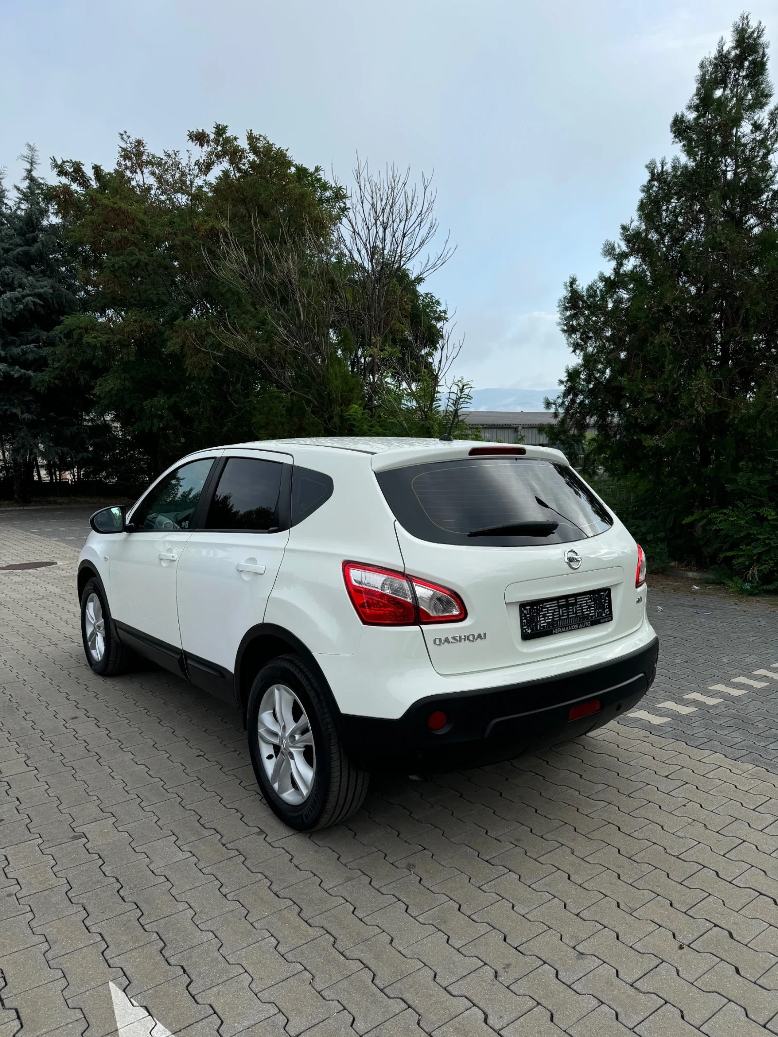 Nissan Qashqai 2.0 DCi - изображение 7