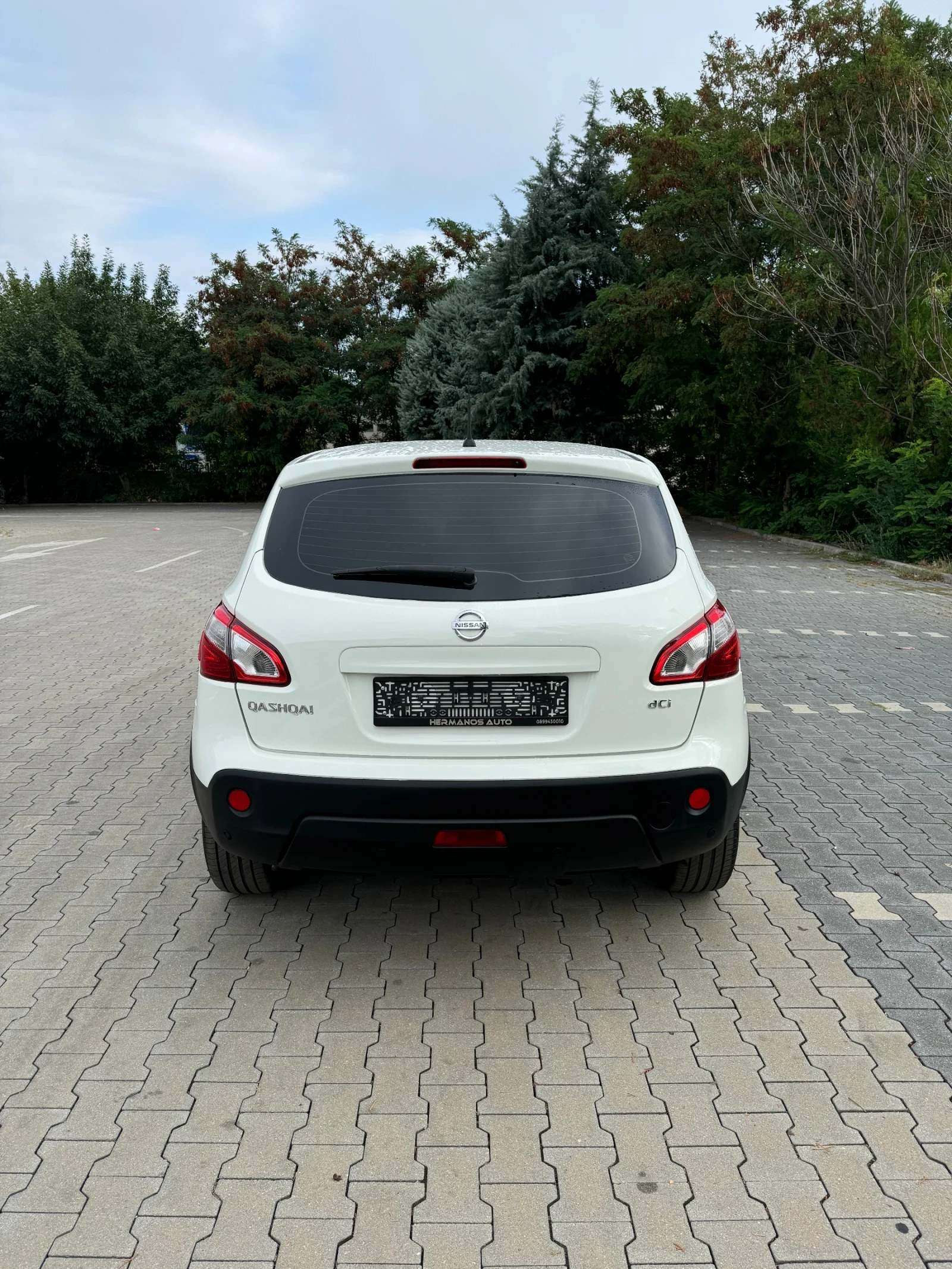 Nissan Qashqai 2.0 DCi - изображение 6