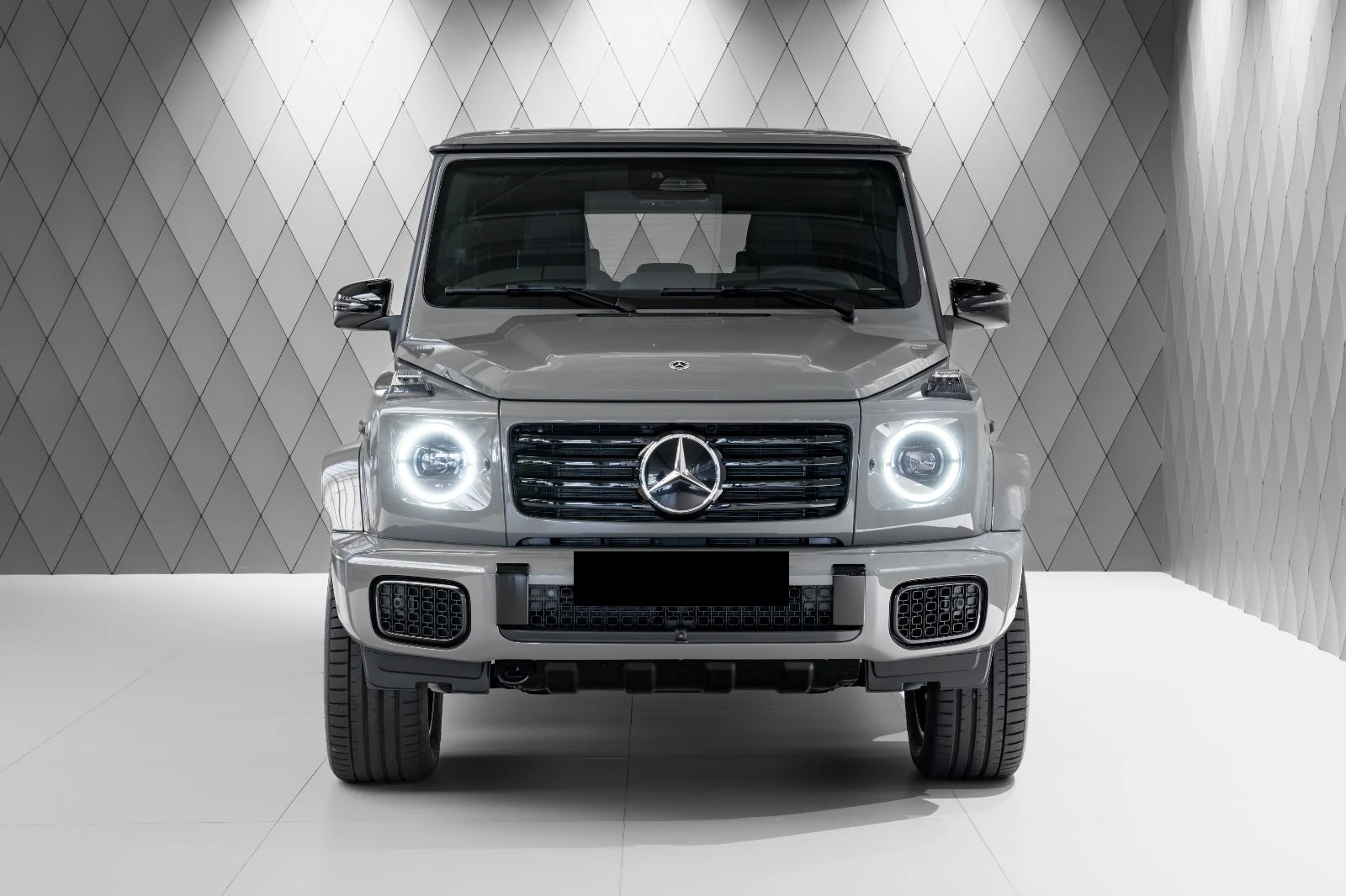 Mercedes-Benz G 580 EQ/ EDITION 1/ CARBON/ G-TURN/ KEYLESS/ BURM/ TV/  - изображение 2