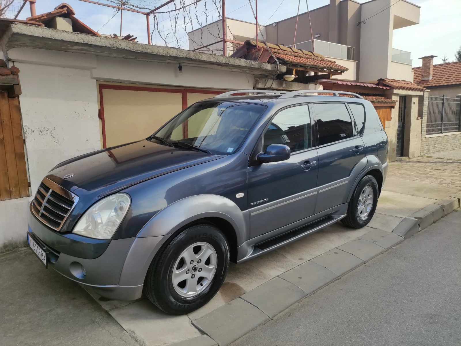 SsangYong Rexton, снимка 3 - Автомобили и джипове - 53406741