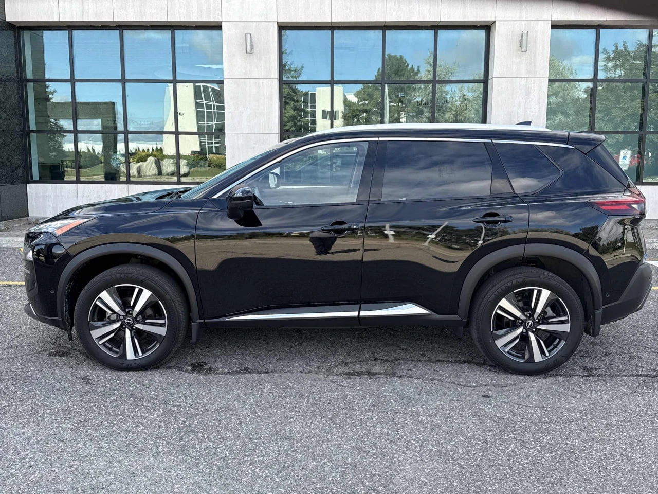 Nissan Rogue CARFAX* АВТОФИНАНСИРАНЕ* БЕЗ ПЪРВОНАЧАЛНА ВНОСКА*  - изображение 2