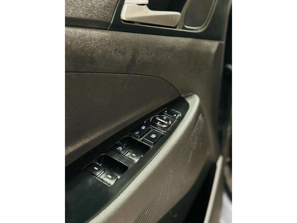 Hyundai Tucson * SEL AWD * CARFAX * ��� ������������ ������ | Mobile.bg � ����������� 10