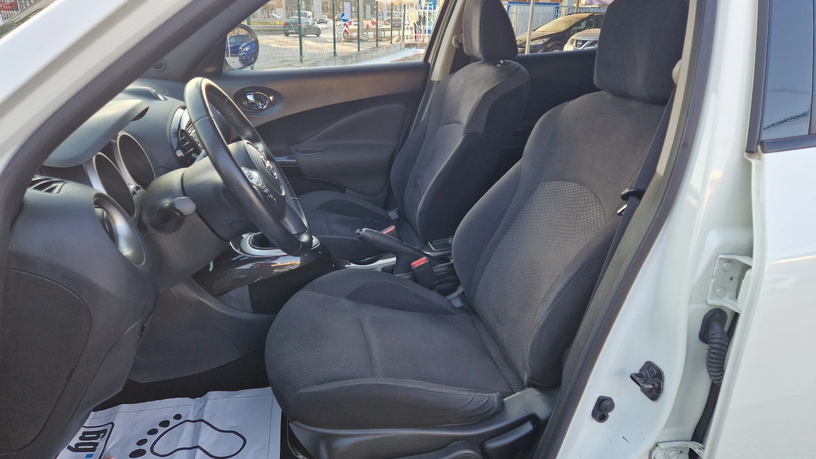 Nissan Juke 1, 5 DCI, снимка 10 - Автомобили и джипове - 53839167