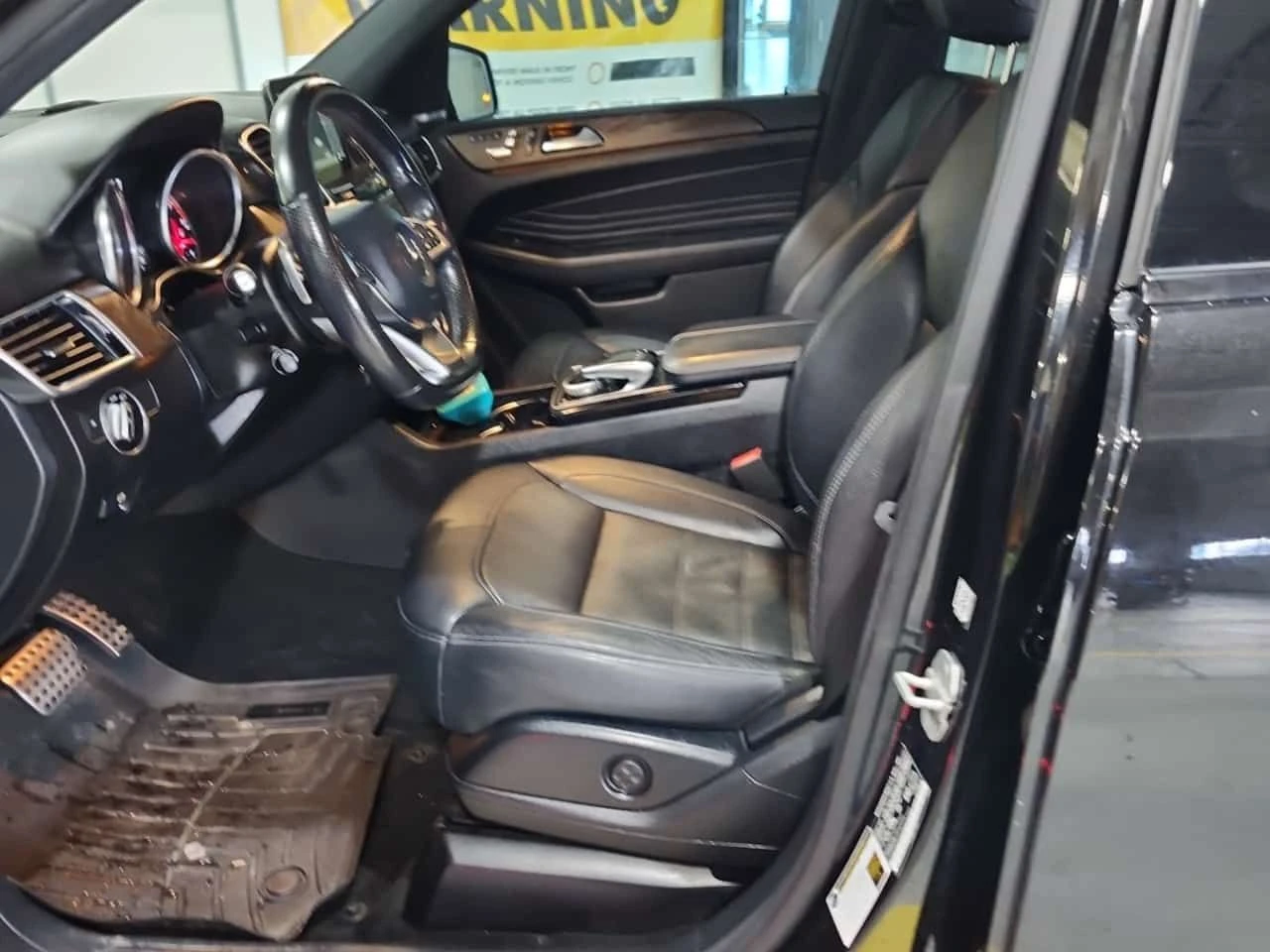 Mercedes-Benz GLE 43 AMG PANO | ДИСТРОНИК | 360 | KEYLESS | ПОДГРЕВИ, снимка 5 - Автомобили и джипове - 53928081