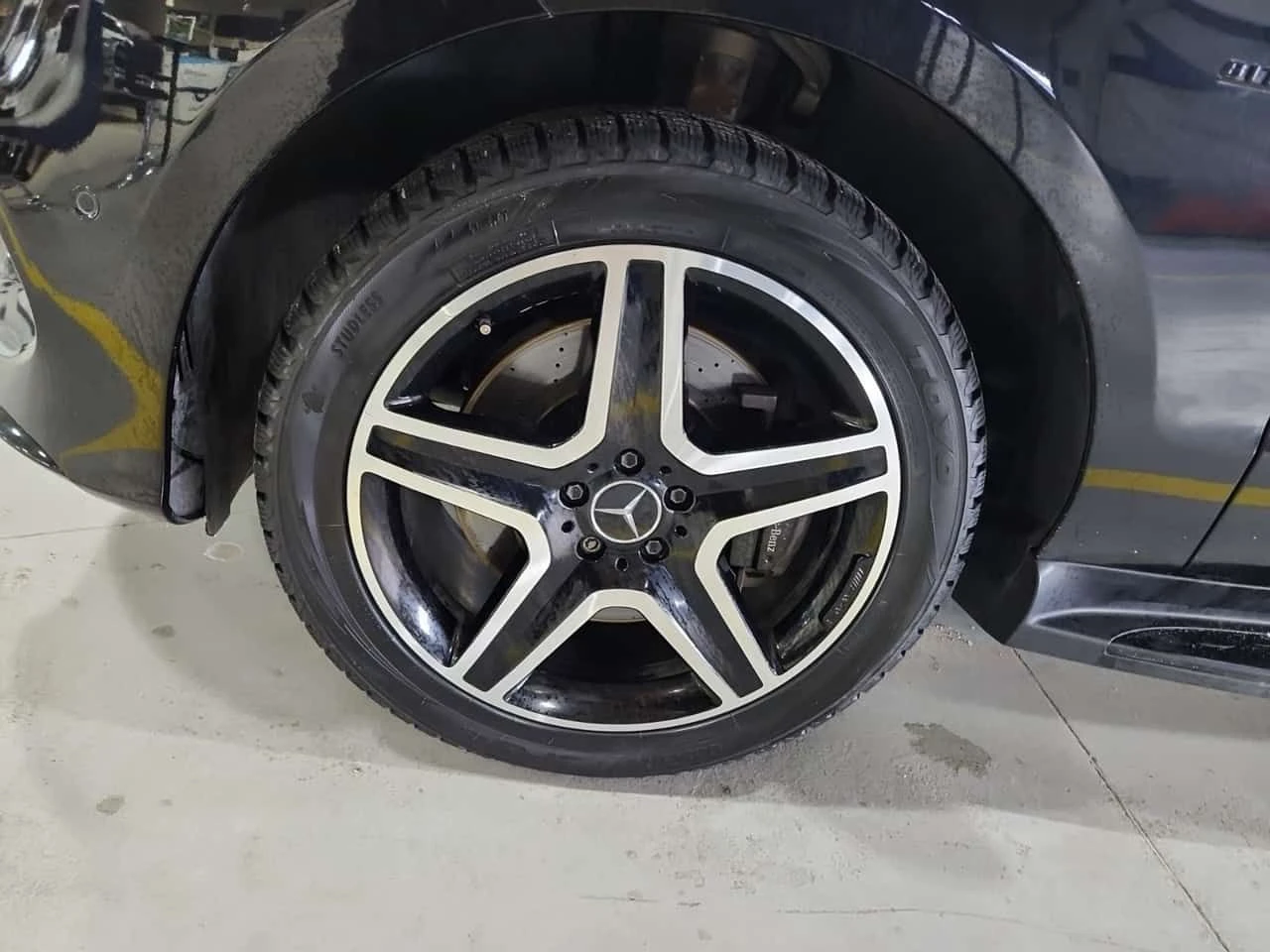 Mercedes-Benz GLE 43 AMG PANO | ДИСТРОНИК | 360 | KEYLESS | ПОДГРЕВИ, снимка 6 - Автомобили и джипове - 53928081