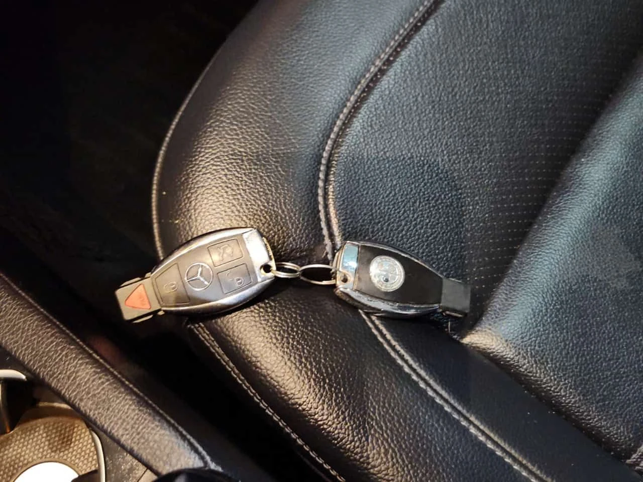 Mercedes-Benz GLE 43 AMG PANO | ДИСТРОНИК | 360 | KEYLESS | ПОДГРЕВИ, снимка 8 - Автомобили и джипове - 53928081