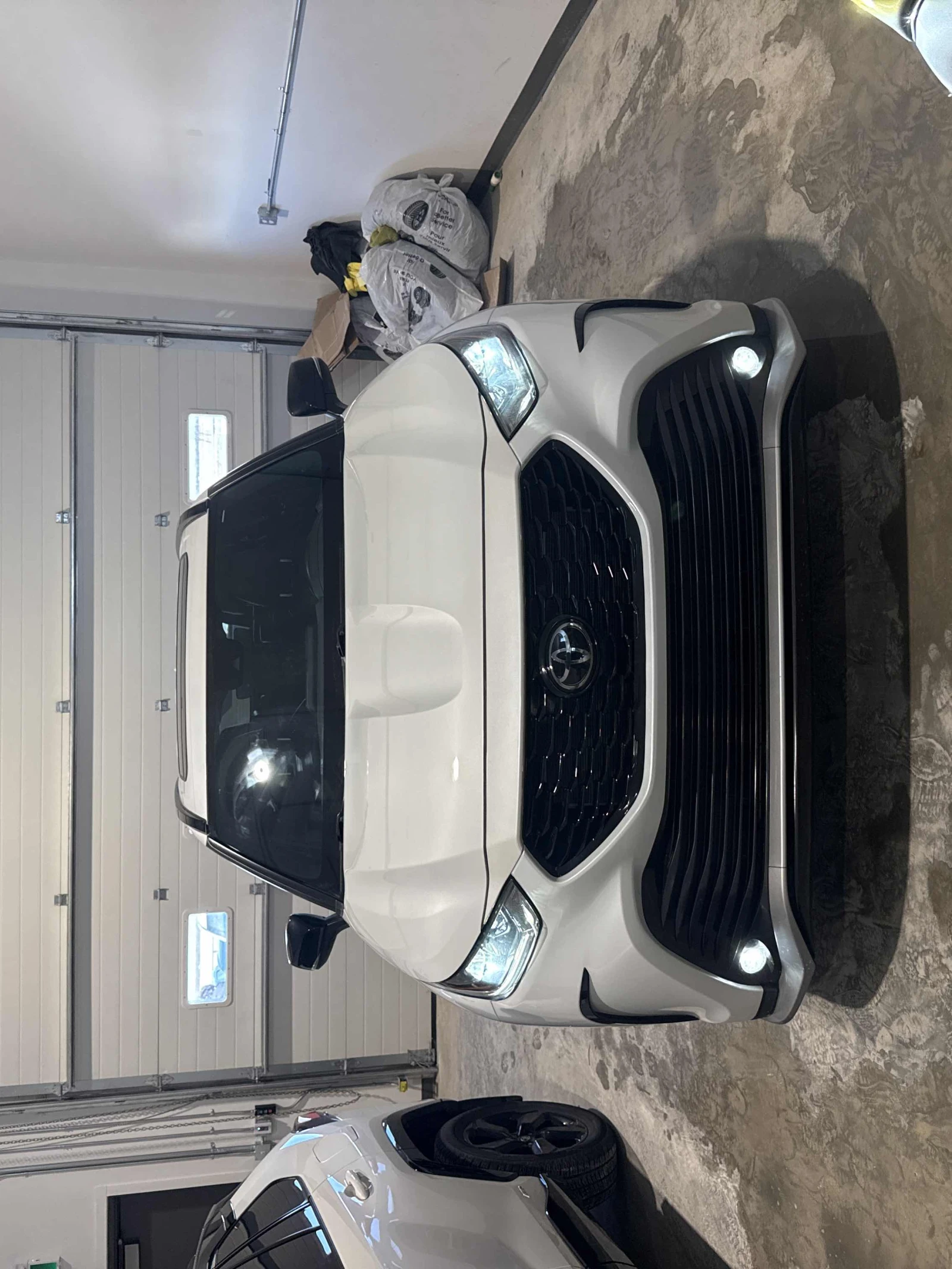 Toyota Highlander, снимка 6 - Автомобили и джипове - 54205214