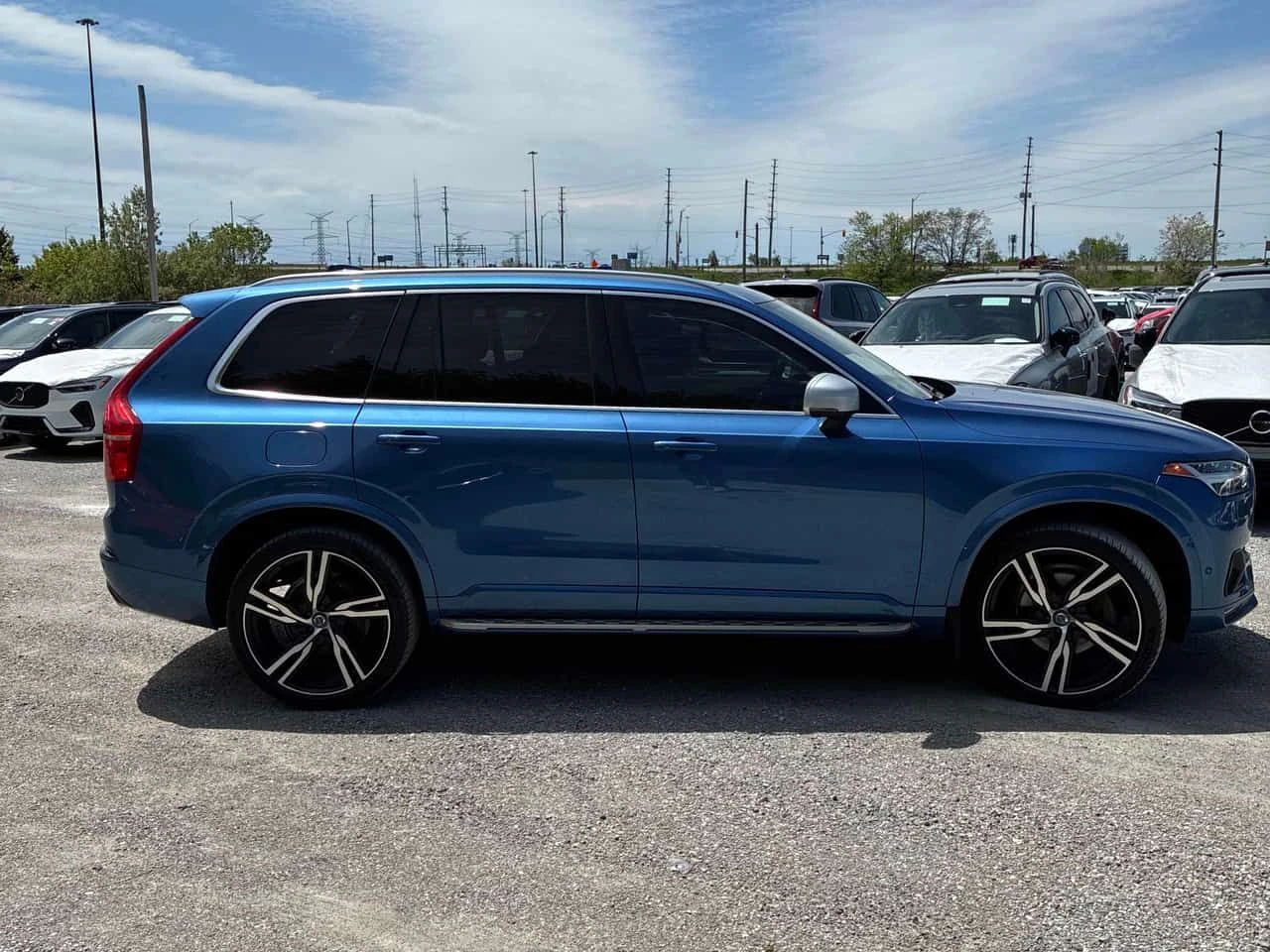 Volvo Xc90 * R Design * CARFAX * БЕЗ ПЪРВОНАЧАЛНА ВНОСКА, снимка 3 - Автомобили и джипове - 54787355