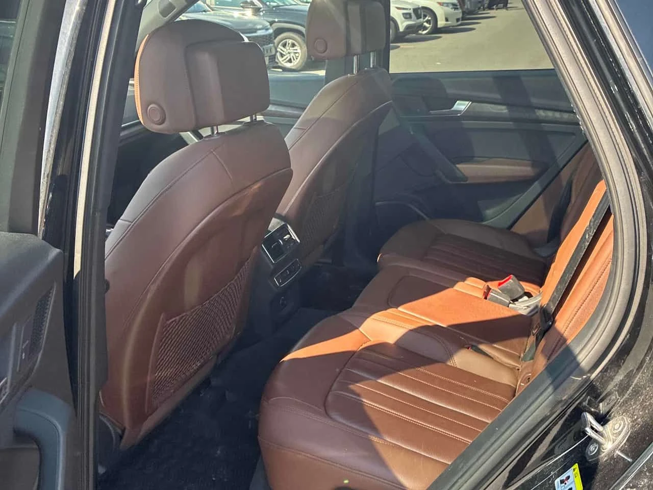Audi Q5 Technik /360/B&O/CARFAX, снимка 11 - Автомобили и джипове - 55143092