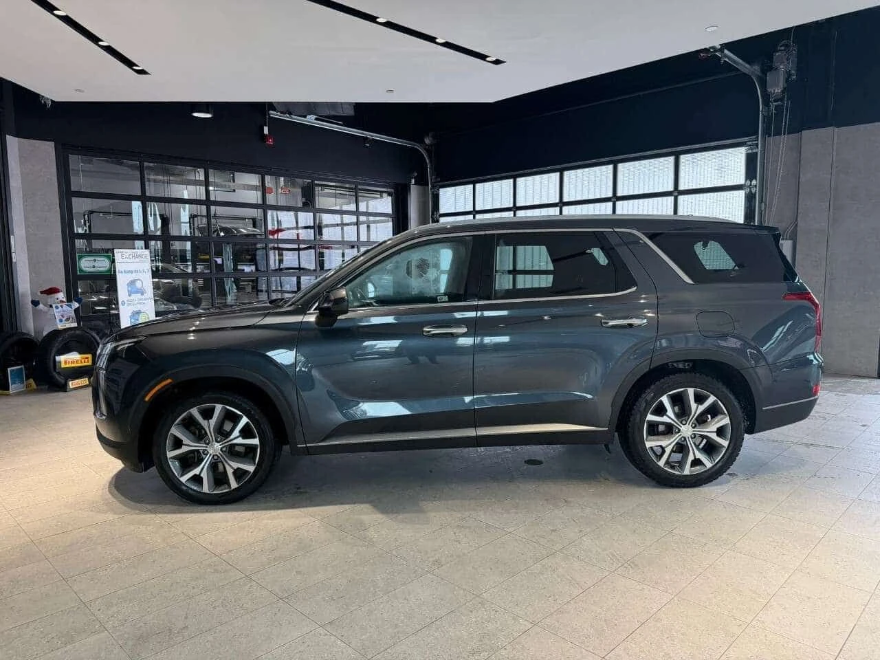 Hyundai Palisade * Luxury 8 Passenger AWD * CARFAX * ��� ���������� | Mobile.bg � ����������� 8