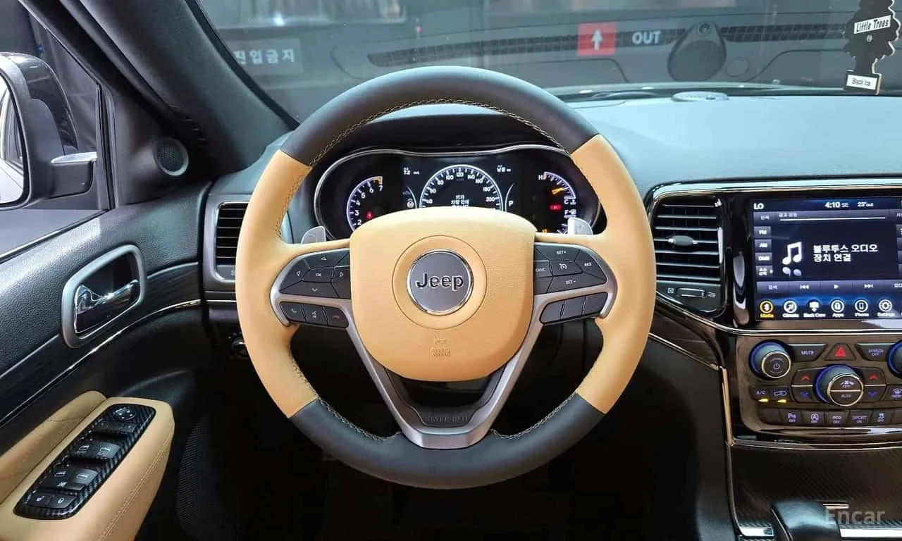 Jeep Cherokee 3.6 Limited X/ФИНАНСИРАНЕ, снимка 13 - Автомобили и джипове - 56165882