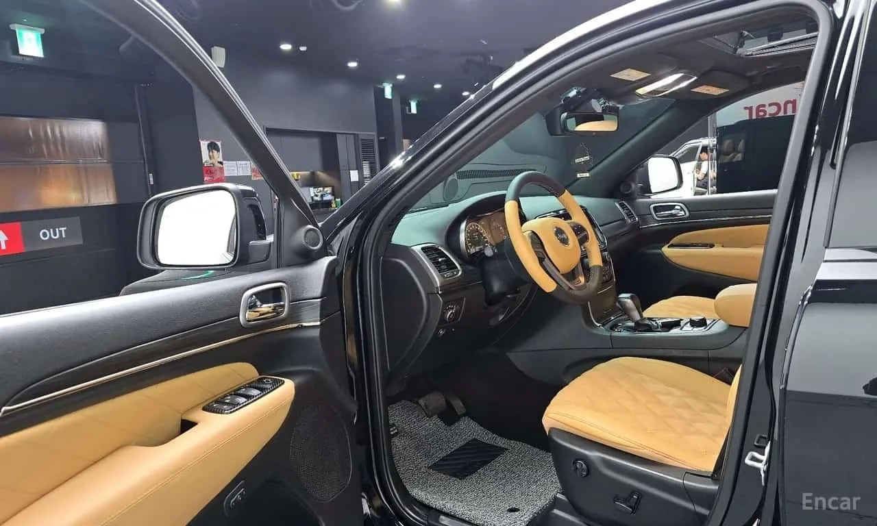 Jeep Cherokee 3.6 Limited X/ФИНАНСИРАНЕ, снимка 10 - Автомобили и джипове - 56165882
