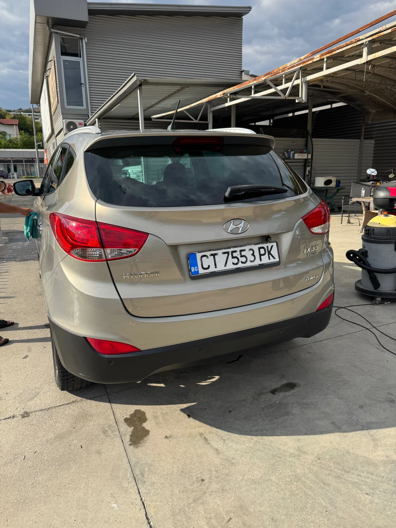 Hyundai IX35, снимка 3 - Автомобили и джипове - 56299869