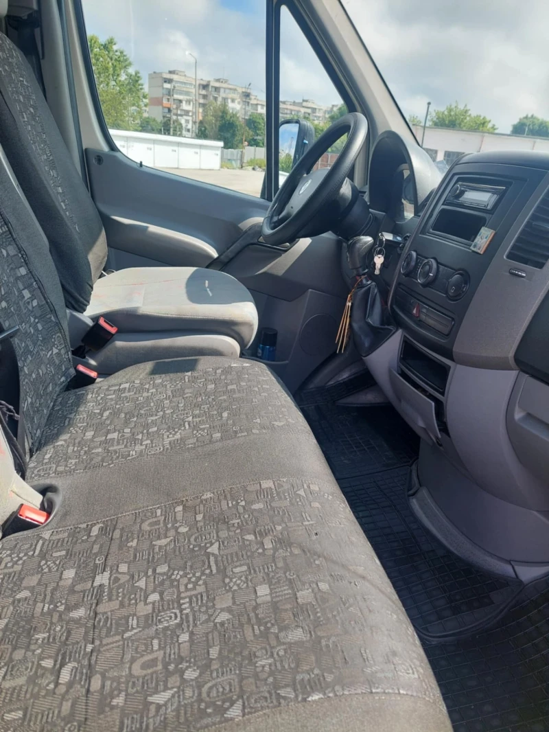 VW Crafter 2.5TDI, снимка 5 - Бусове и автобуси - 52136792