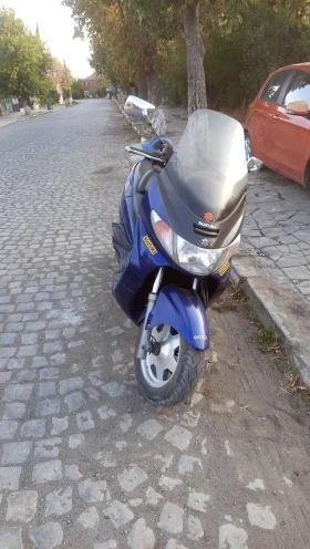 Обява за продажба на Suzuki Burgman 250 ~1 600 лв. - изображение 1