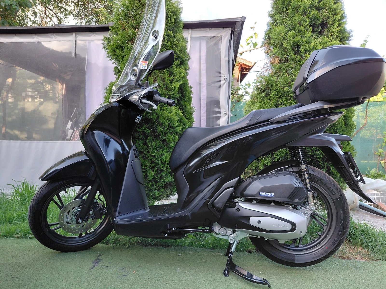 Honda Sh 125i TCS/Abs/ led, снимка 6 - Мотоциклети и мототехника - 54638202