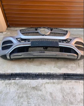         Mercedes GLE  