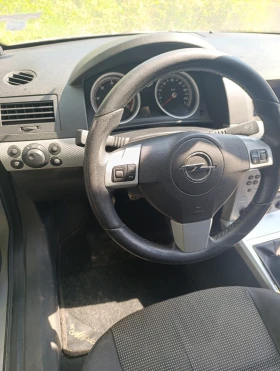 Opel Astra GTC, снимка 7