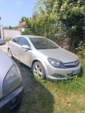 Opel Astra GTC, снимка 1
