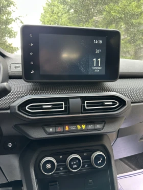 Dacia Jogger  ГАЗ* NAVI* 6+ 1, снимка 8