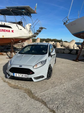 ����� �� �������� �� Ford Fiesta ST200