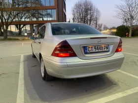 Mercedes-Benz C 220 2.2 дизел АВТОМАТИК, снимка 3