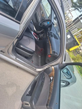 Mercedes-Benz E 270 - 4100 € / 8018.90 лв. - 92923896 3