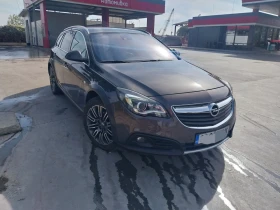Opel Insignia Country Tourer 195k.c Bi-turbo Full LeD 4х4 