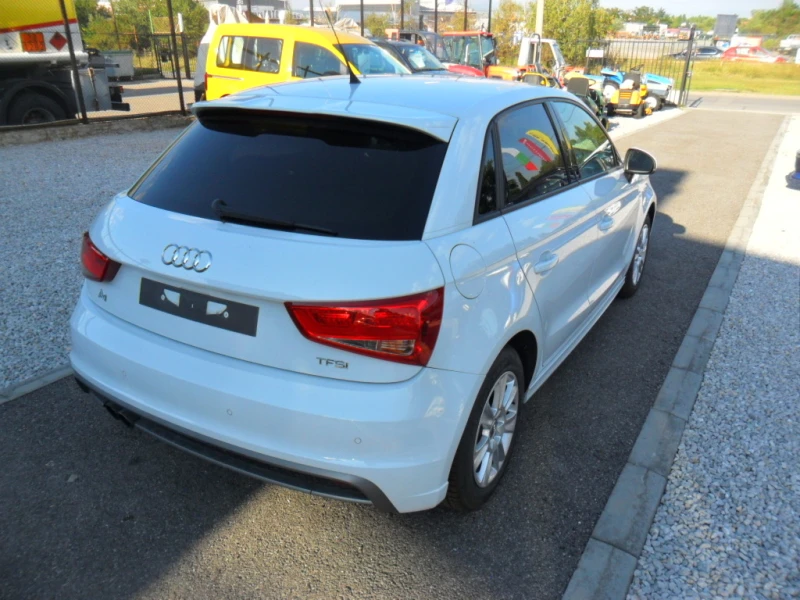 Audi A1 1.4tfsi, снимка 6 - Автомобили и джипове - 37729269