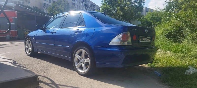 Lexus IS 200 200, снимка 4 - Автомобили и джипове - 46021742