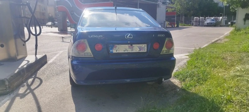 Lexus IS 200 200, снимка 5 - Автомобили и джипове - 46021742