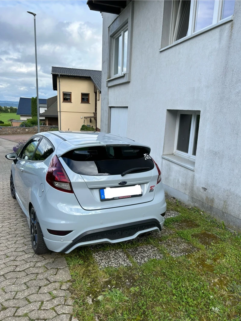 Ford Fiesta ST200, снимка 2 - Автомобили и джипове - 47450888