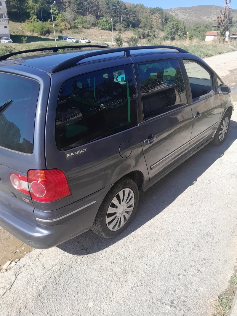 VW Sharan, снимка 4 - Автомобили и джипове - 47386272