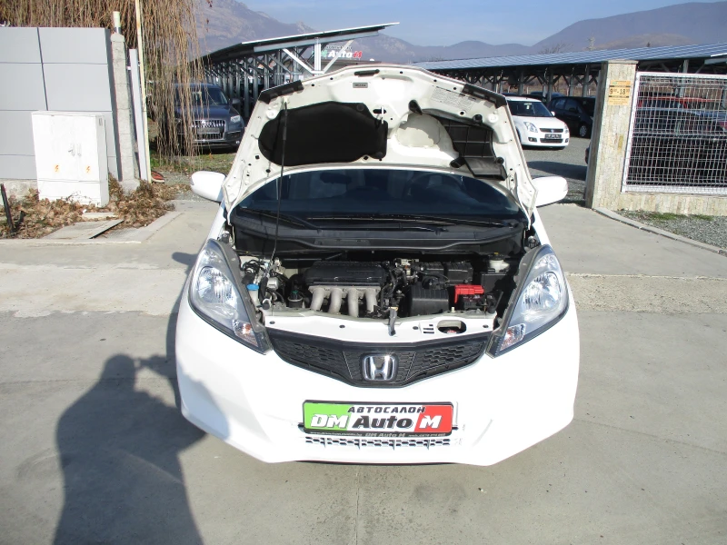 Honda Jazz 1.4БЕНЗИН/КАТО НОВА, снимка 17 - Автомобили и джипове - 48414326