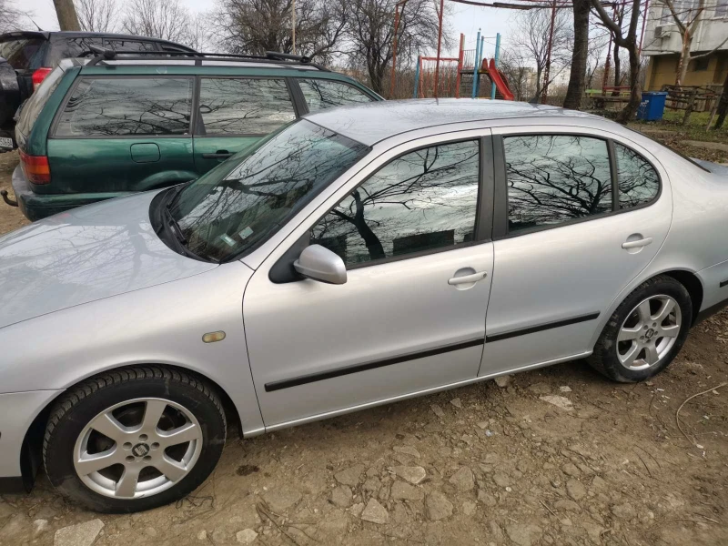 Seat Toledo, снимка 8 - Автомобили и джипове - 49123092