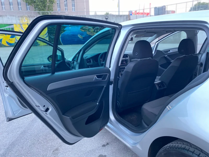 VW Golf 2.0 TDI 150к.с 6 скорости, снимка 14 - Автомобили и джипове - 52388278
